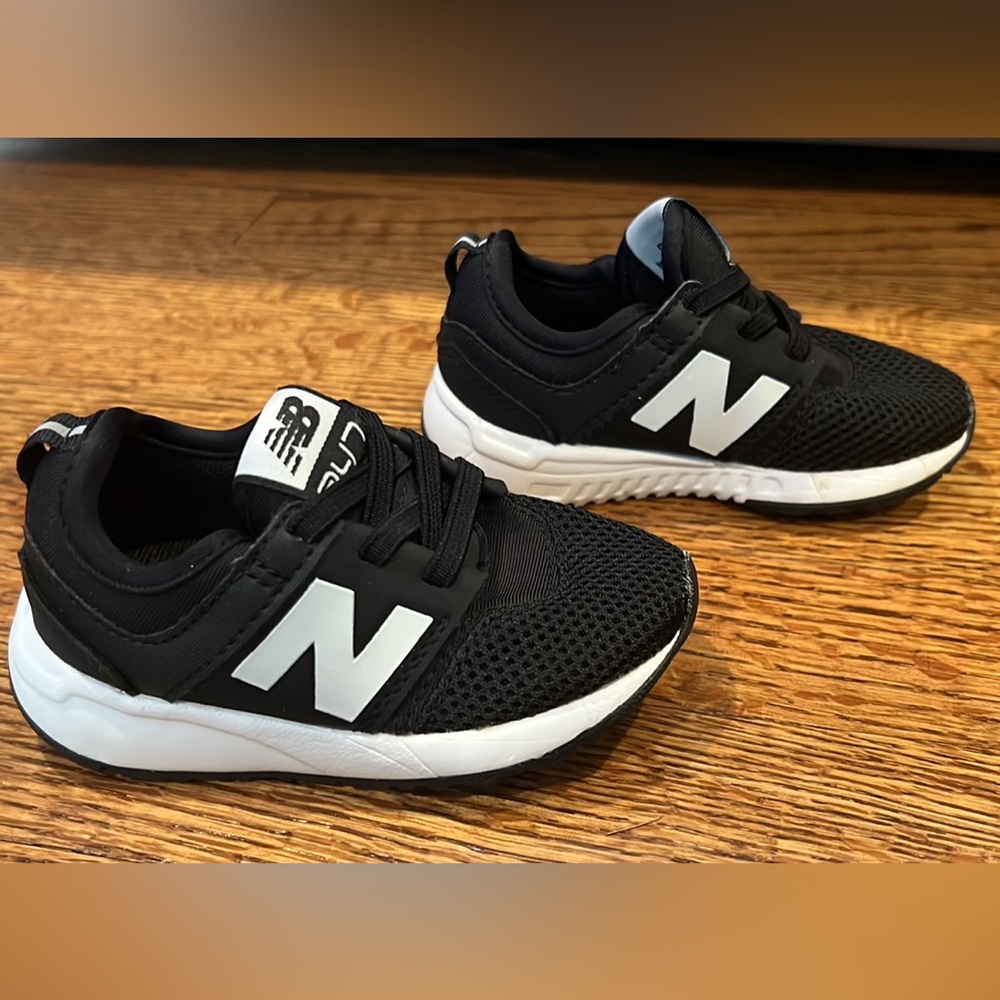 Barely Worn Toddler New Balance Shoes 247